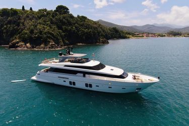96' Sanlorenzo 2016 Yacht For Sale